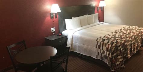 pet friendly hotels in corsicana tx